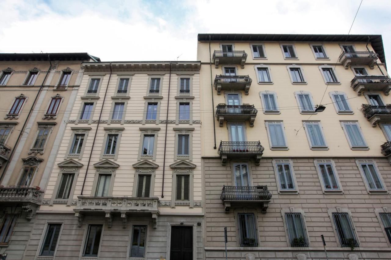 شقة Apt With Balcony - 50 M Far From Pagano M1 ميلان المظهر الخارجي الصورة